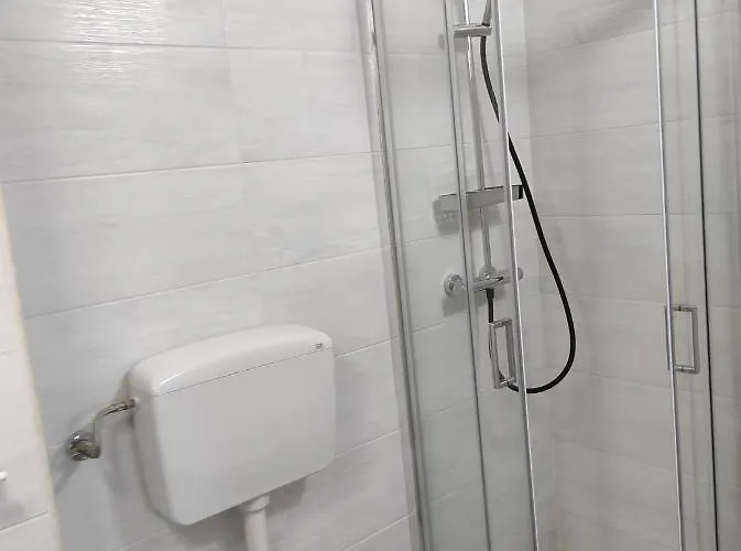 Nocleg ze śniadaniem Rivellino 3*